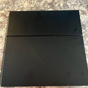 Ps4 with 1 controller and all cables…all working just had it tested at GameStop